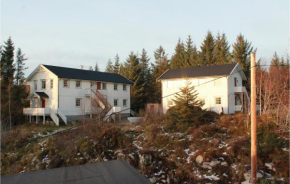 Cozy Apartment In Sandstad With Wifi